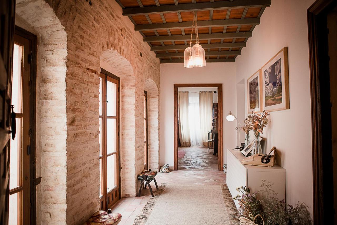 Frenteabastos Suites Cafe Hostal & Apartments Carmona  Extérieur photo