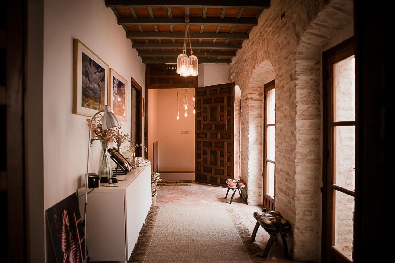 Frenteabastos Suites Cafe Hostal & Apartments Carmona  Extérieur photo